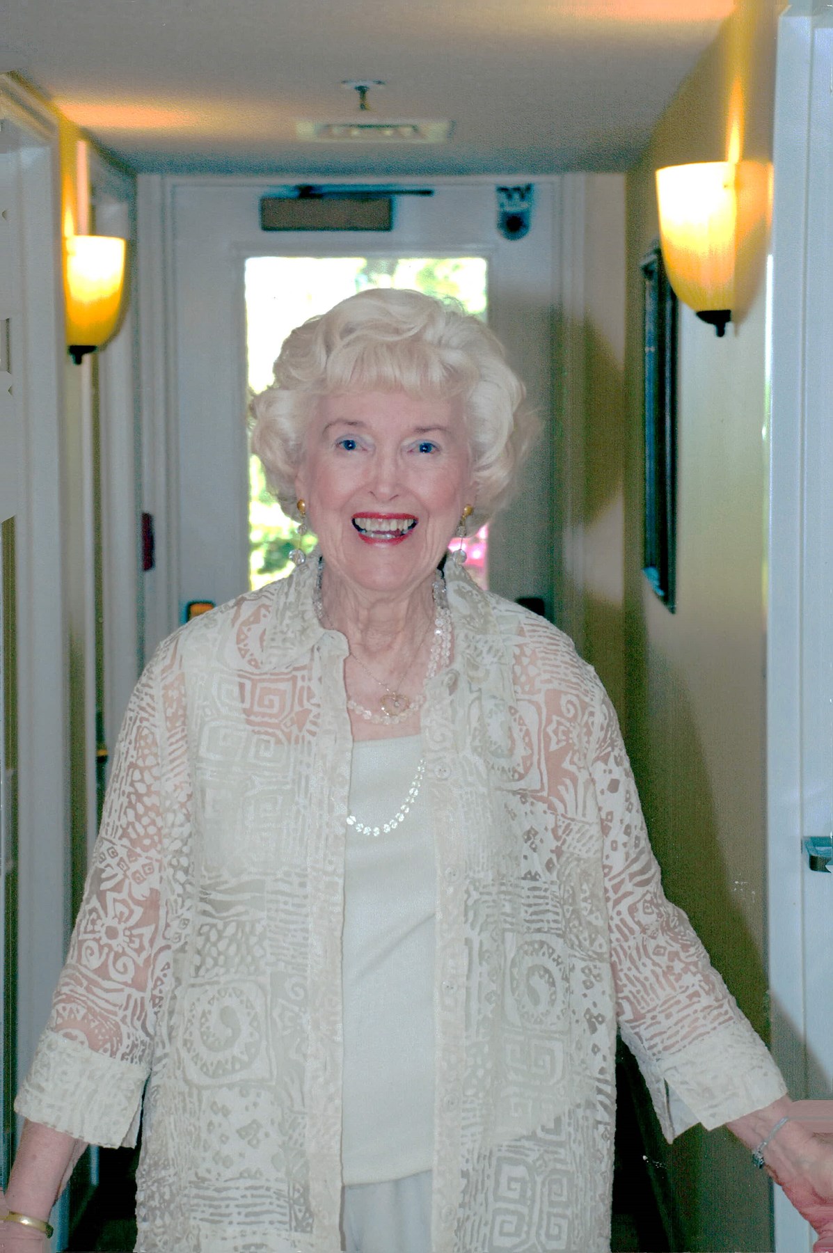 Obituary of Charlotte Bertha Dickey