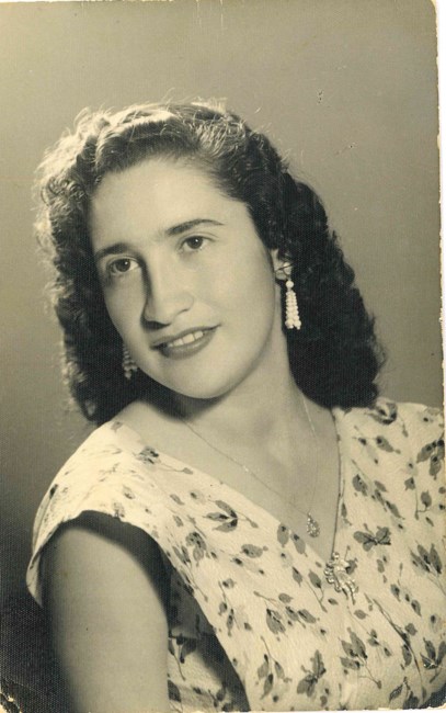 Obituary of Rosa Elia Suarez
