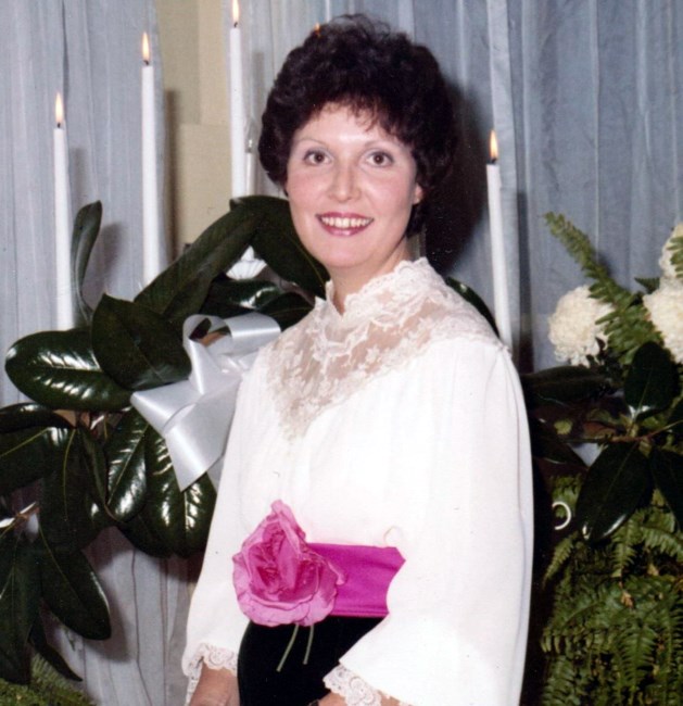 Obituary of Patricia Pat Lynn Gay