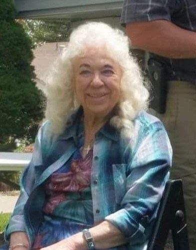 Obituary of Betty Jean Hampton
