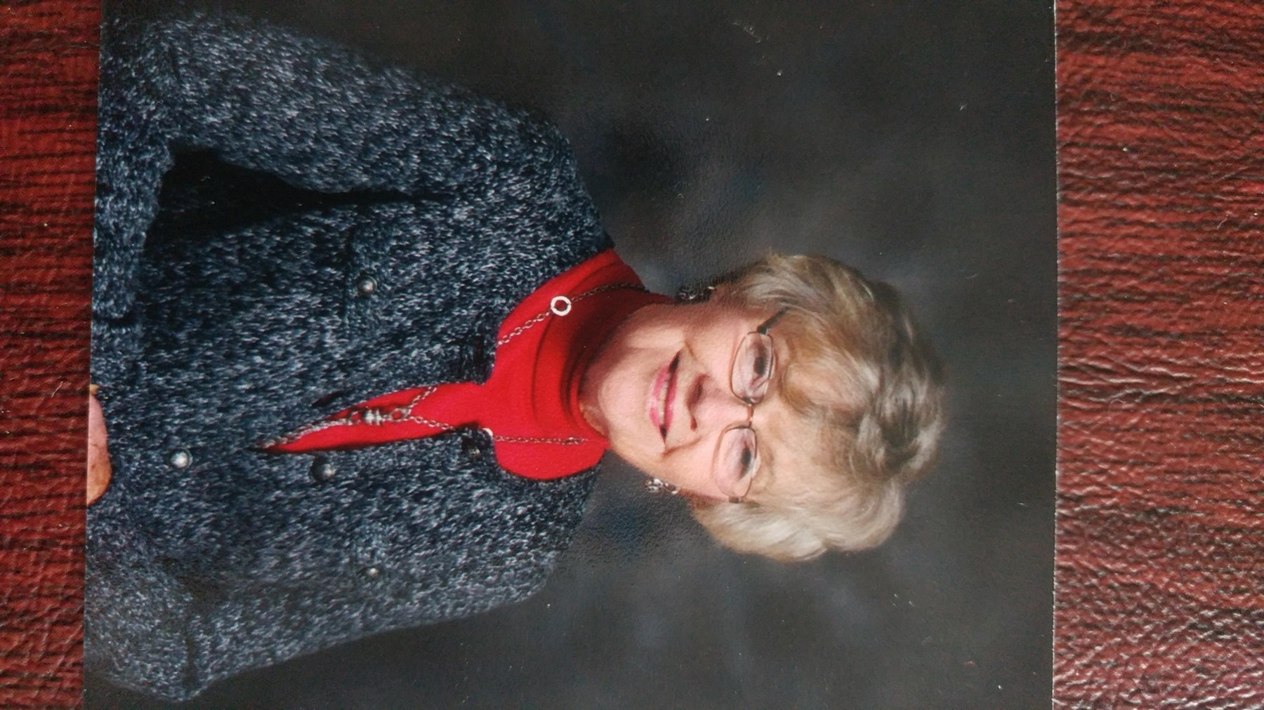 Obituary of Gwyneth Margaret Lamperson