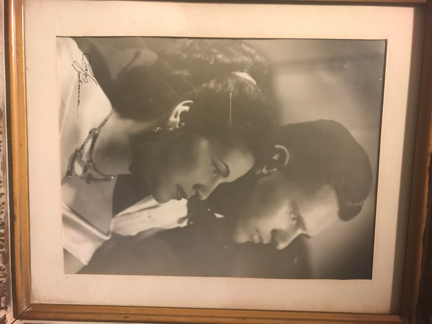 Obituary of Ofelia Suarez