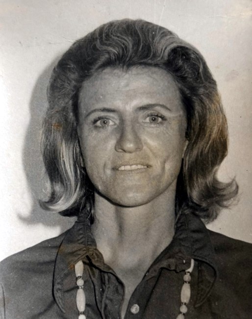 Obituary of Ellen Jo Calkins