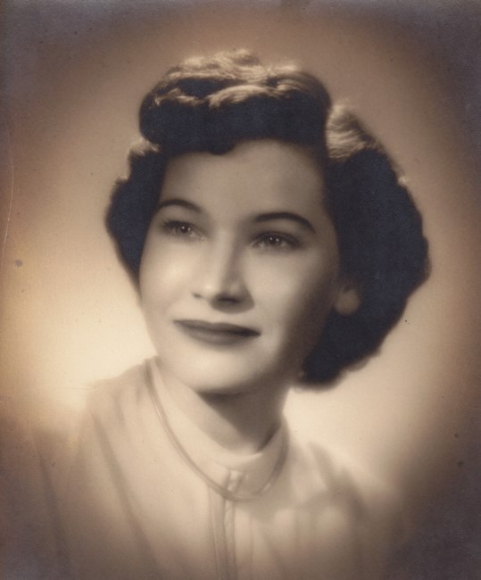 Obituary of Mary Lou Nichols
