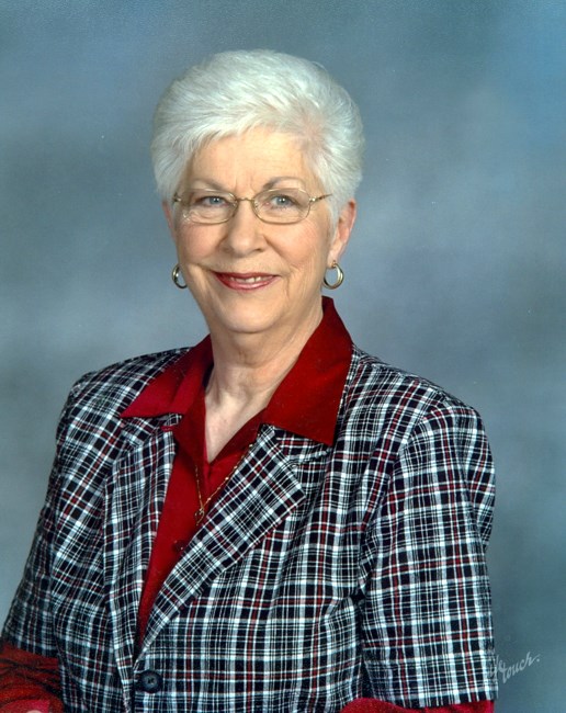 Obituary of Mary Joan Ross