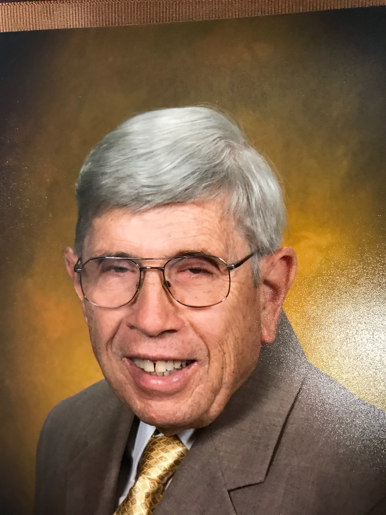 Avis de décès de Robert L. Barriger