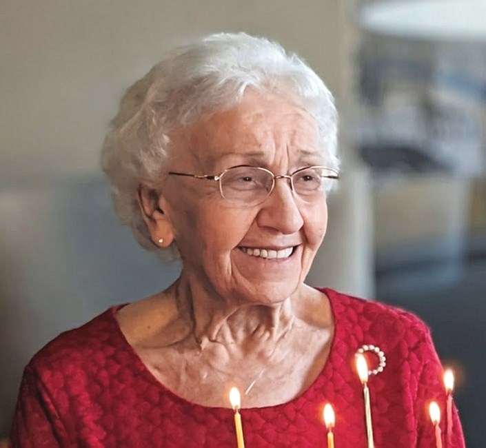 Obituario de Gertrud Erna Robb