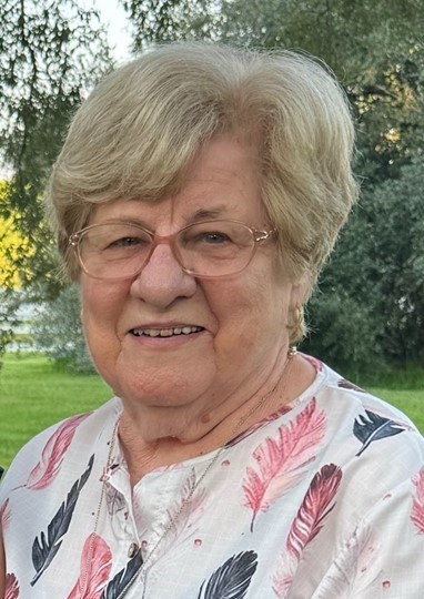 Obituary of Bernice Theriot Irwin