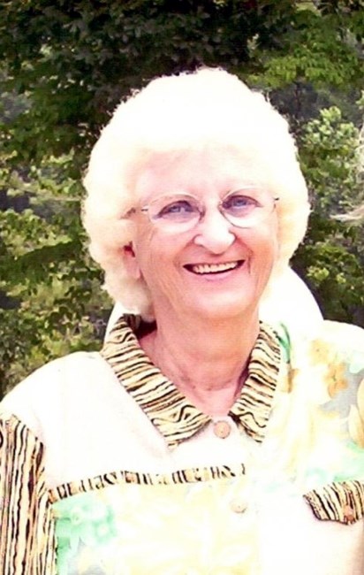 Obituary of Rebecca Lorene (Triplett) Houston