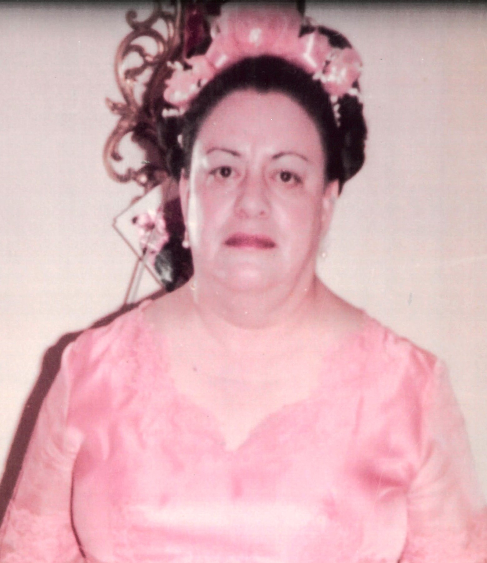 Obituary of Angela Flores