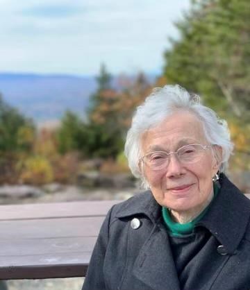 Obituary of Joan Watson McCabe