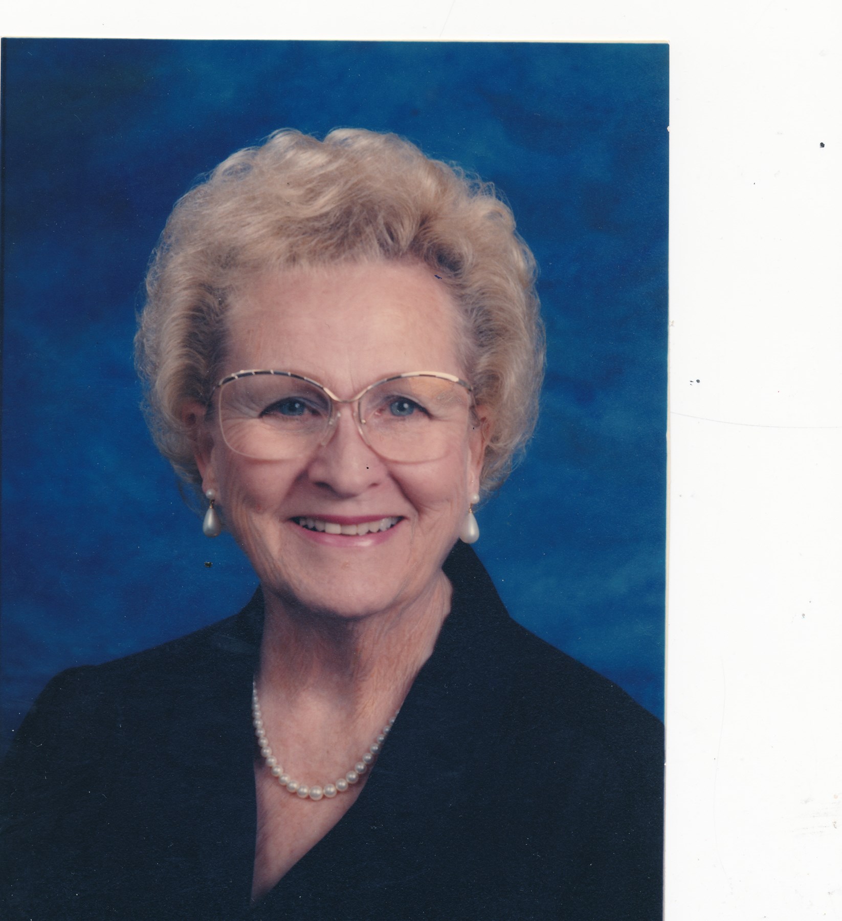 Obituary of Virginia Mae Noble