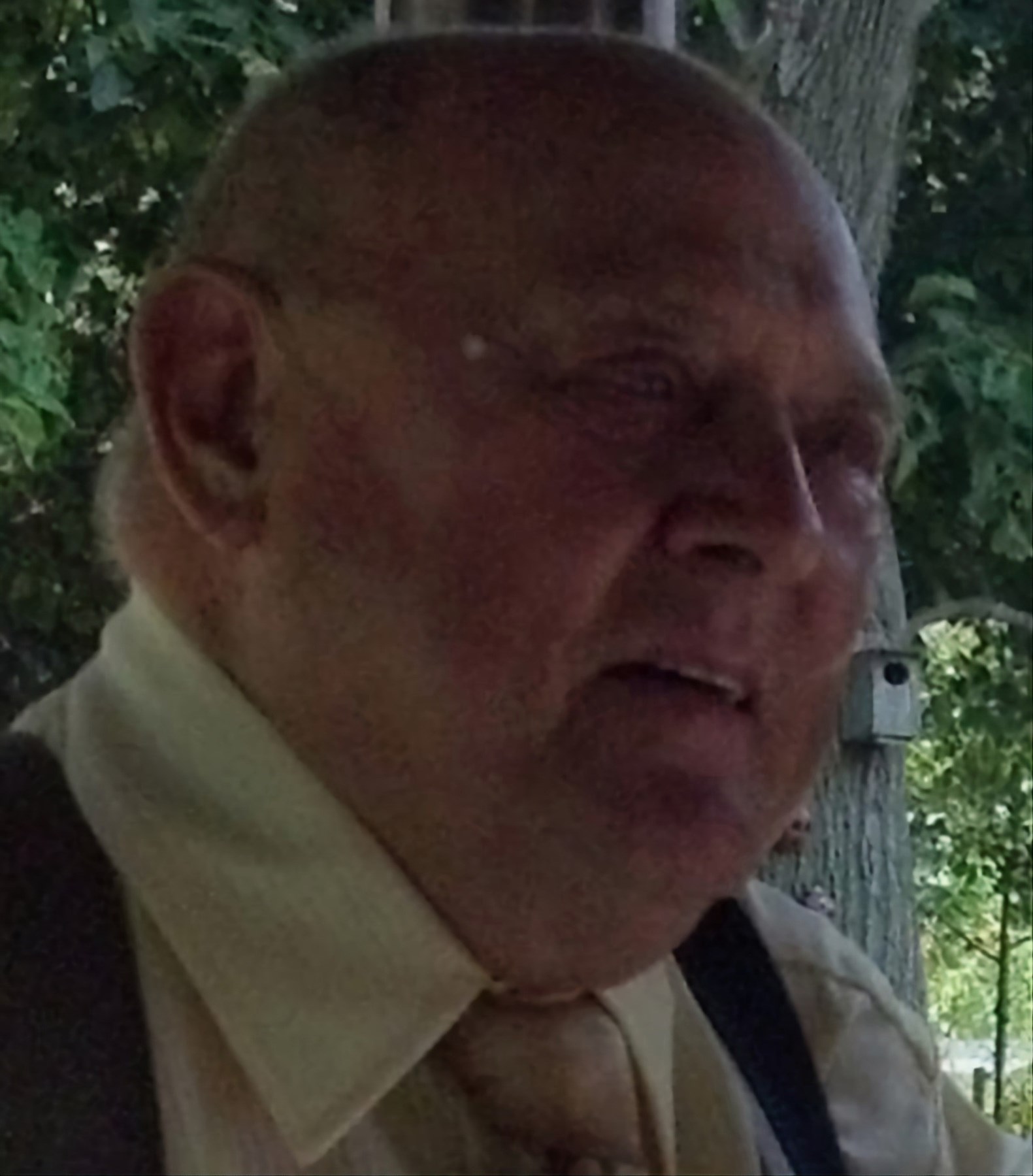 Delbert W. Arps Obituary Davenport, IA