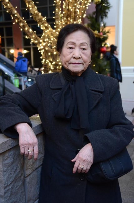 Obituary of Tuyet Bach Doan