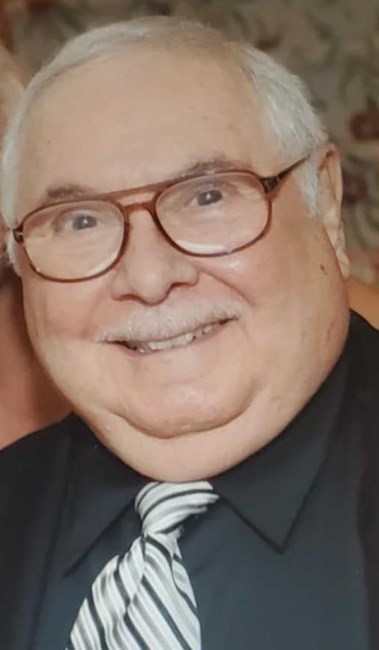 Obituary of Murray Garrett