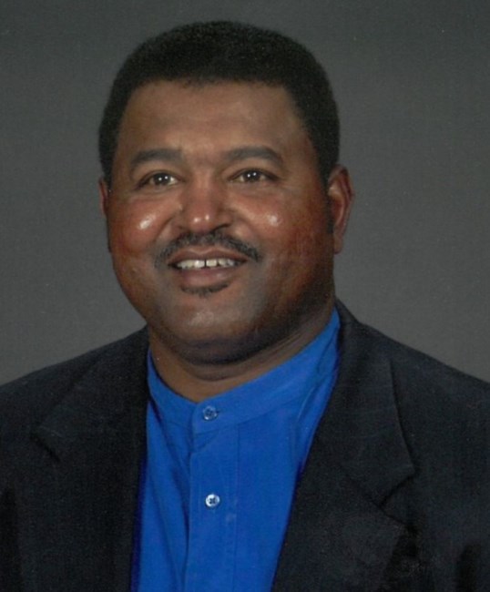 Obituary of Desmond L.  Smith Sr.