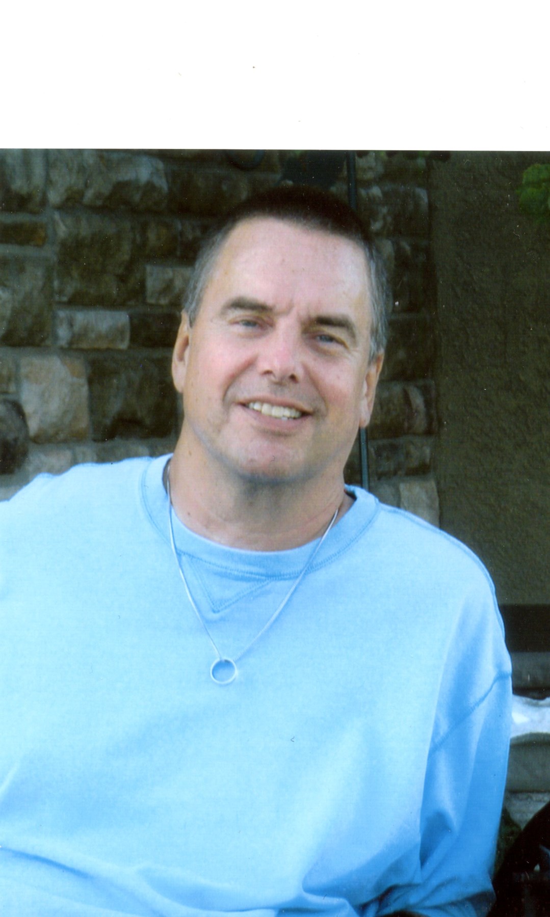 Obituary of Curt W. Lindholm