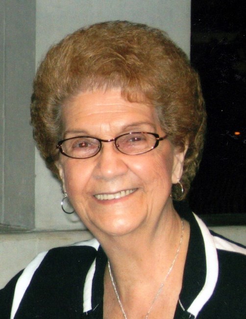 Obituario de Annette R. Beauchesne