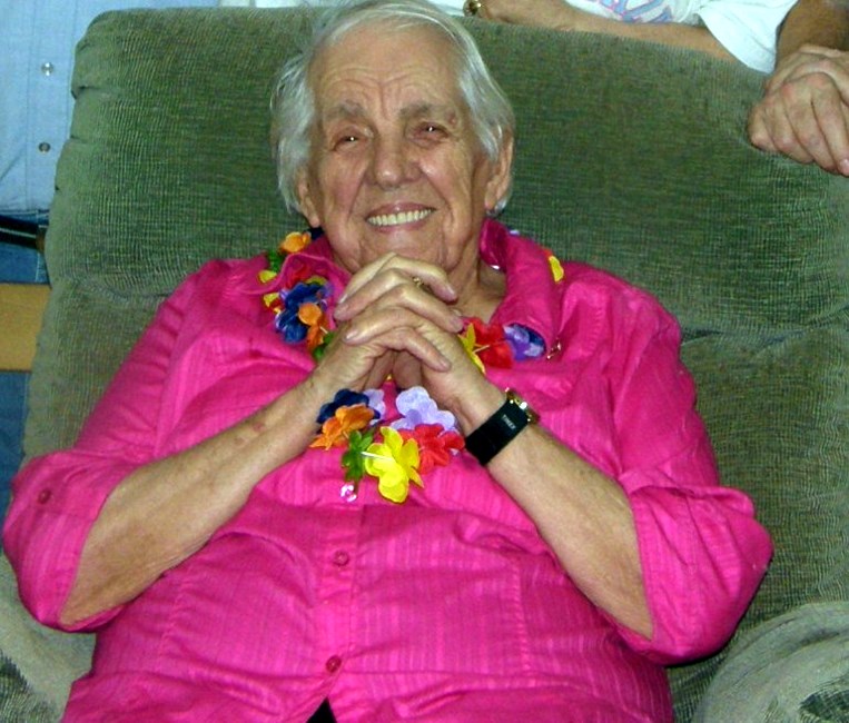 Obituary of Sarah Thelma Warren