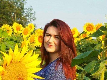 Obituary of Nicole Louise Gomez-Walker