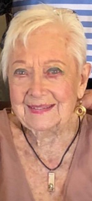 Obituary of Lola J Parchment