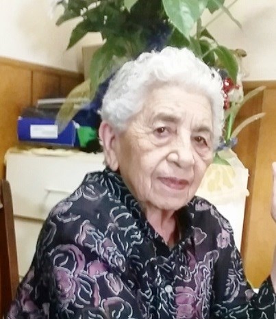 Obituary of Yolanda T. Saenz