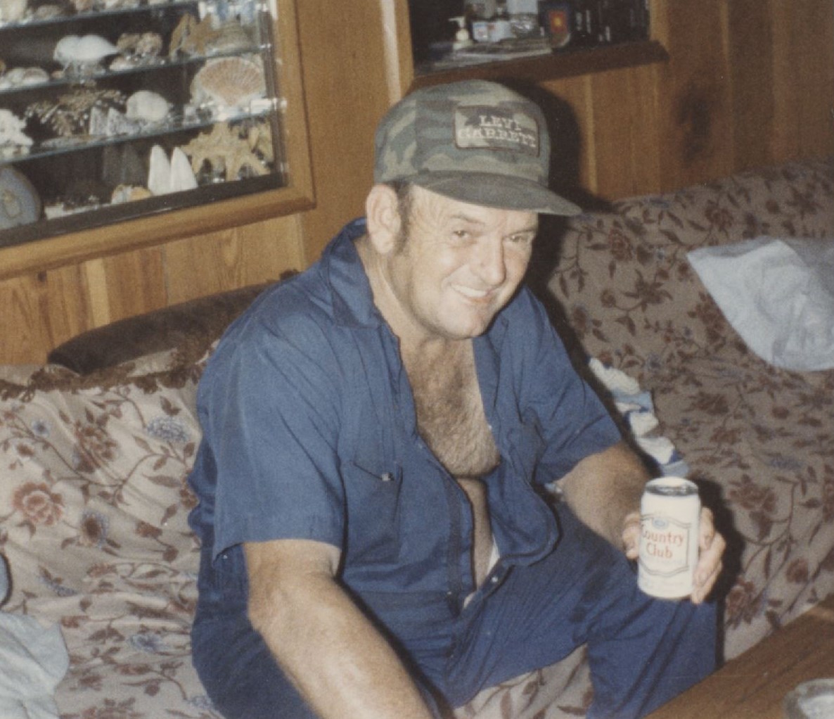 Obituary of Howard R. Quattlebaum