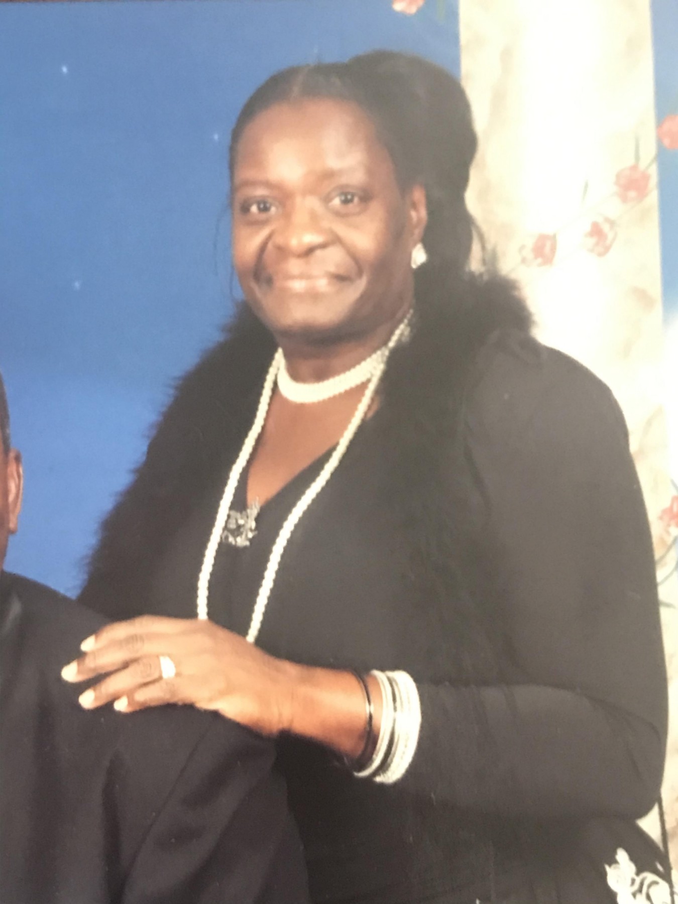 Obituary of Mary Hilliard Sheriff