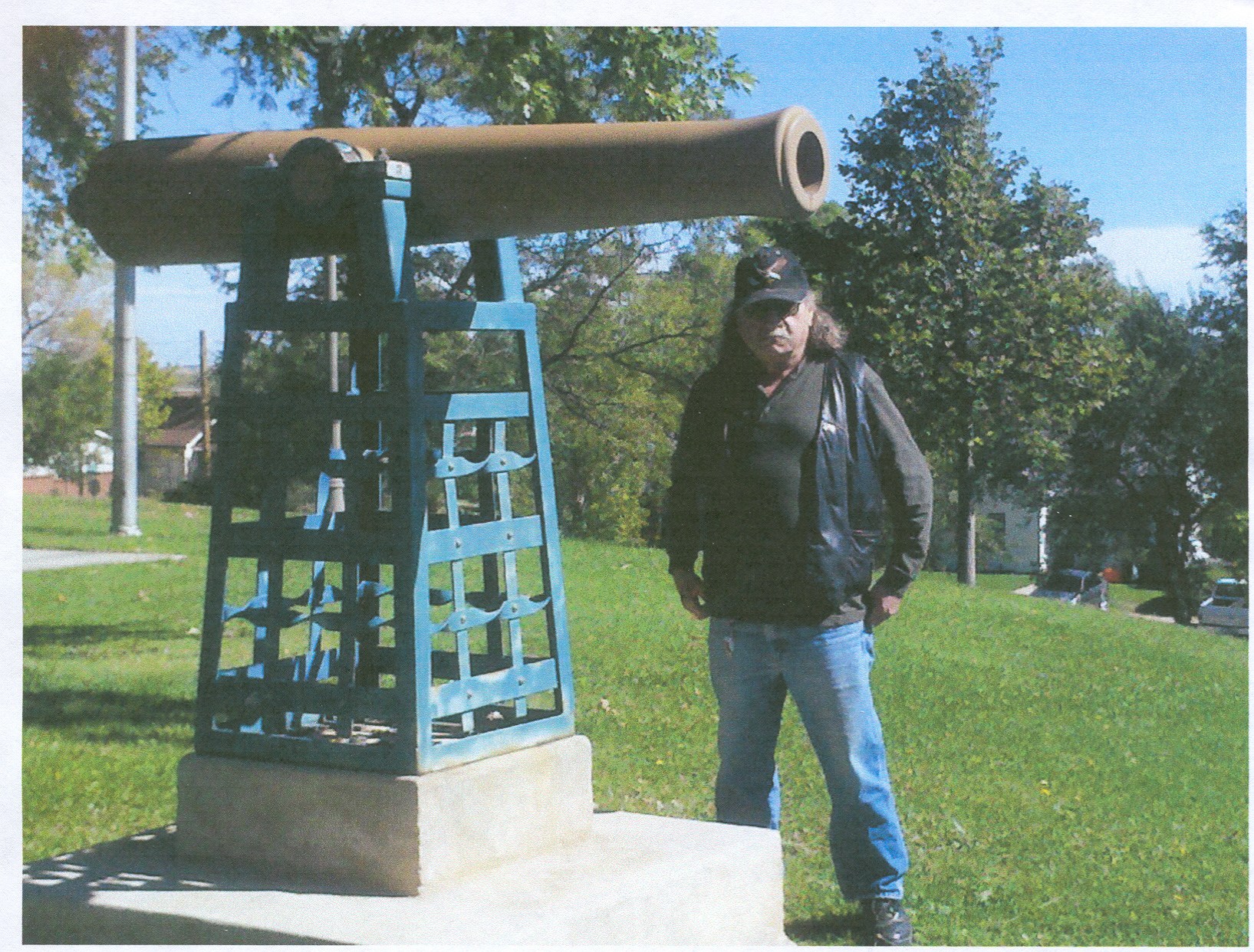 Obituary of Carlos "Chuck" Martinez