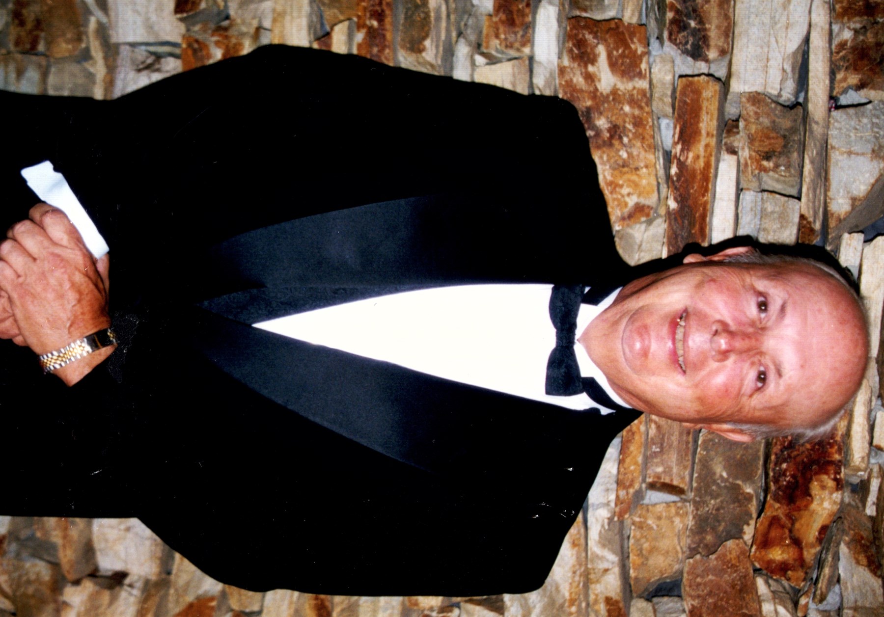 Obituary of Norman T Ross