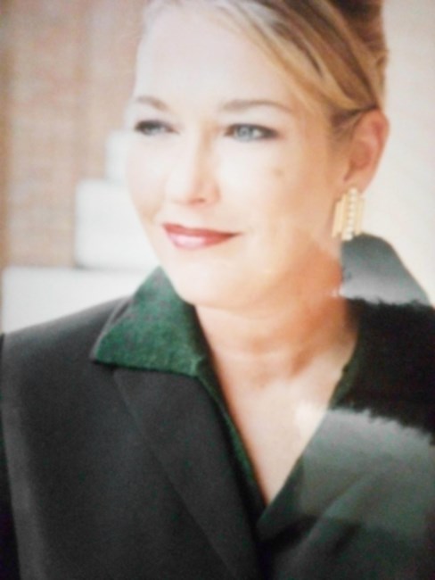 Obituario de Stephanie Anne Lavaley-England