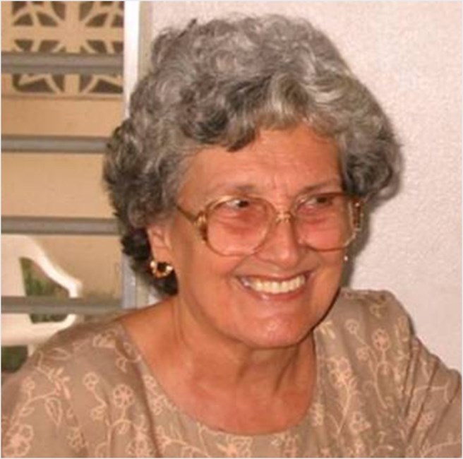 Obituary of Hilda M. Serrano Pérez "Doña I"