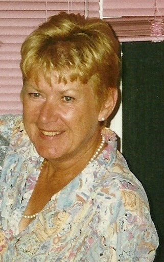 Obituary of Joyce Lynn (Née Couston)