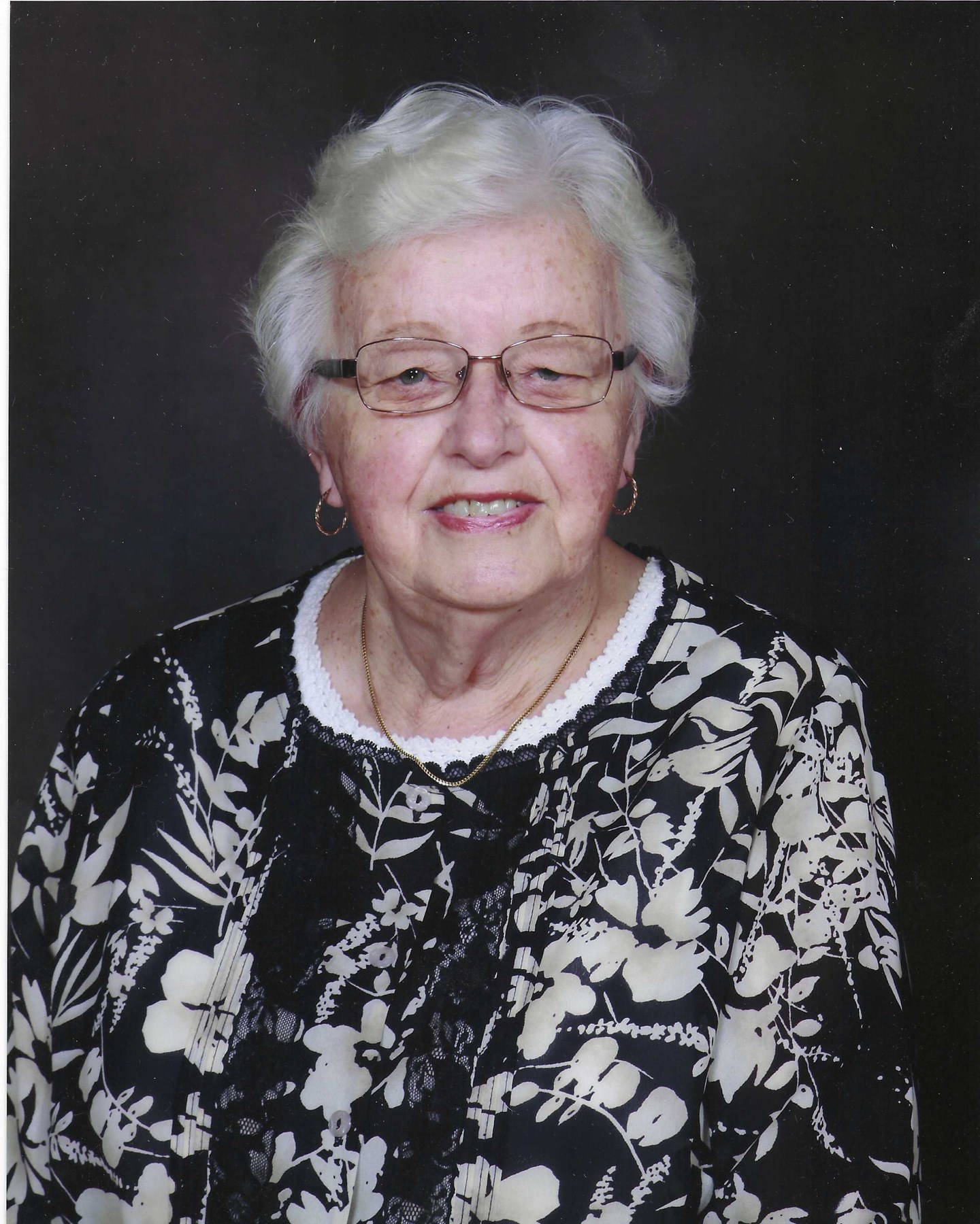 Obituary of Zofia (Sophie) Wiernikowski