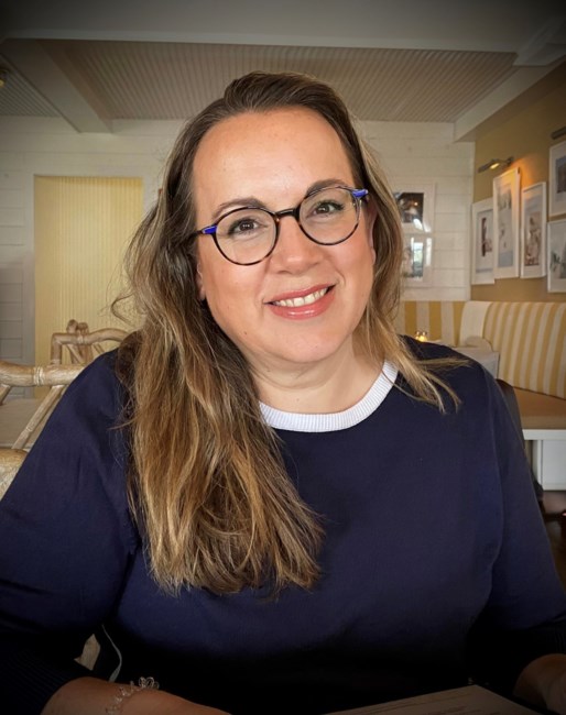 Obituary of Jennifer Mitchell Perkins