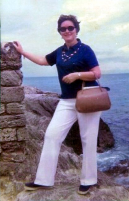 Obituario de Claire D. Meaney