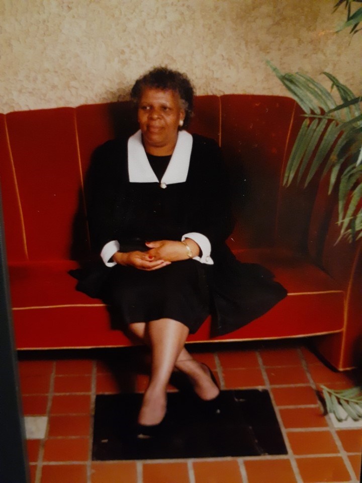 Obituary of Mozetta Norwood Smith