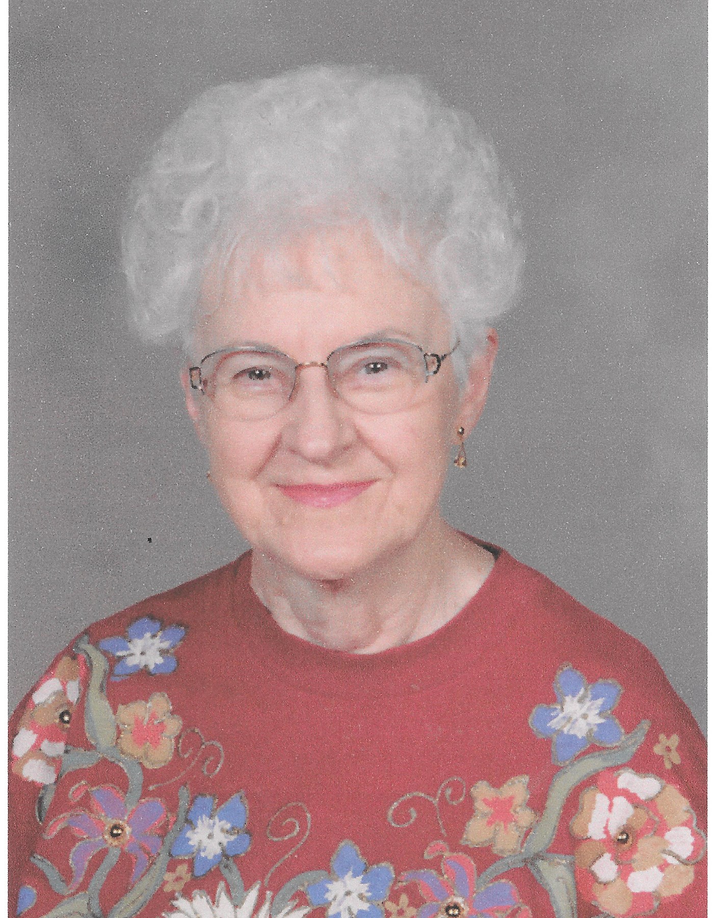 Obituary of Esther Ruth Helmuth