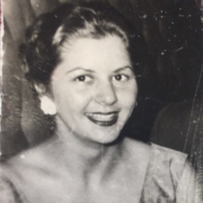 Obituary of Barbara Anne McGlade Carr