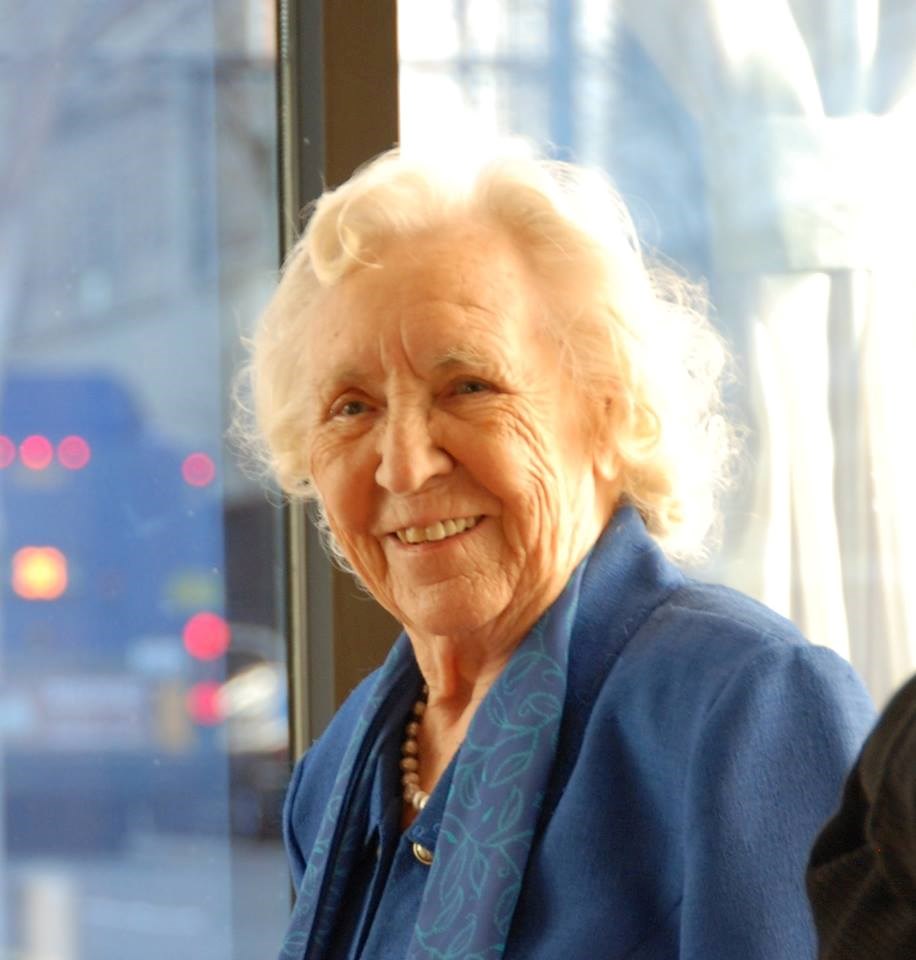 Obituary of Marian Elizabeth Carson