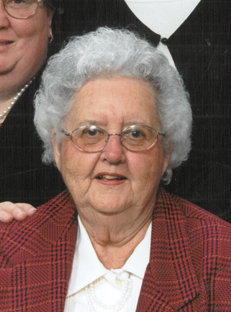Obituary of Mae F Westrope