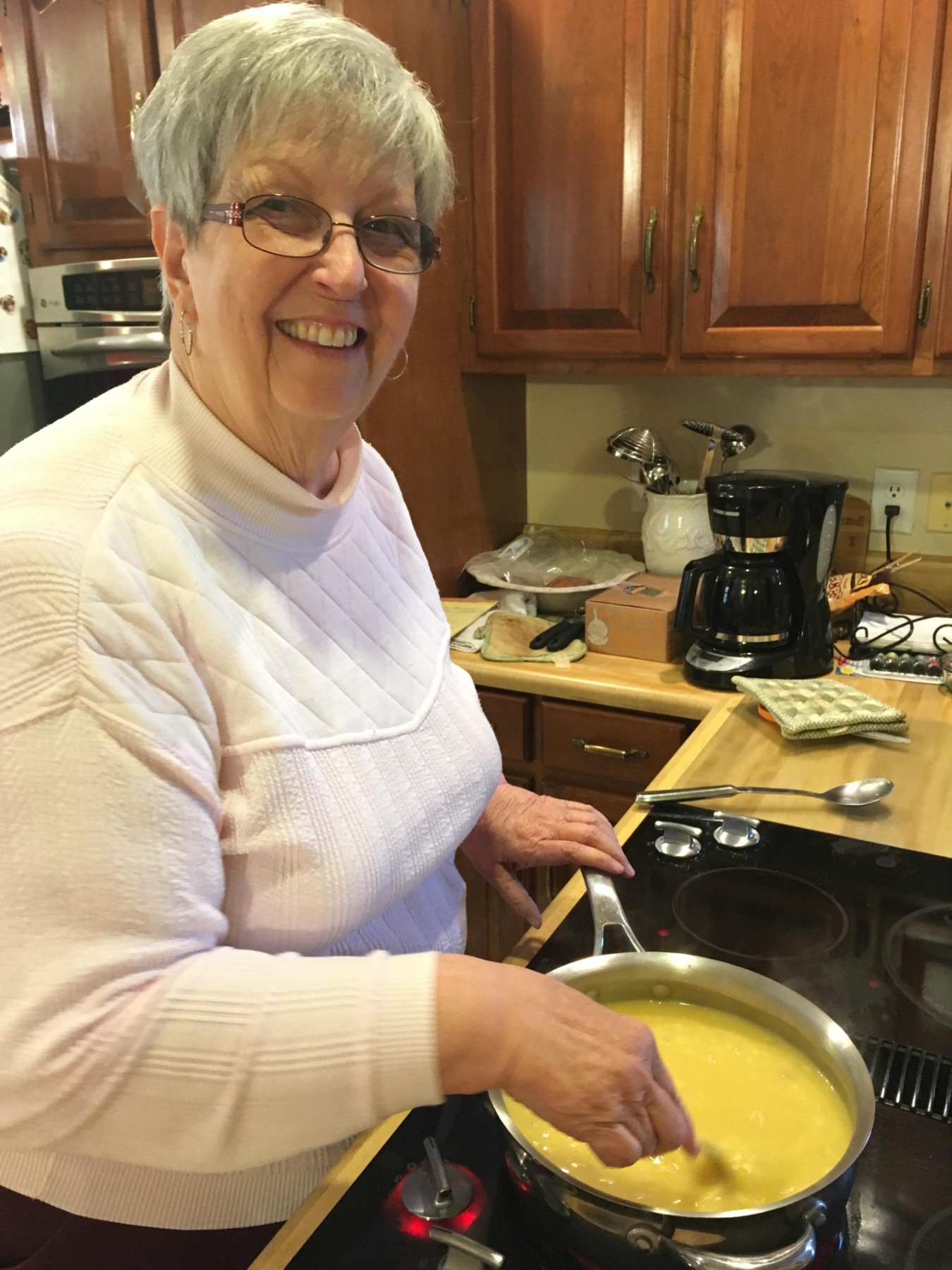 Obituary: Carolyn Elmore, Beloved [City/Town] Resident - zgeeutx