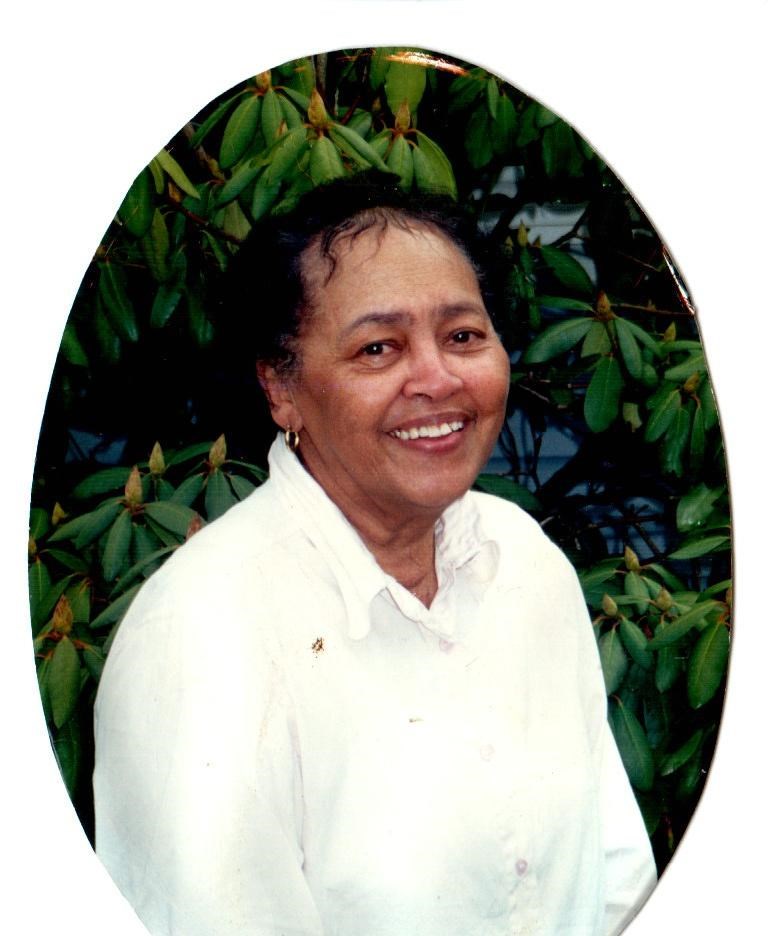 Obituary of Minnie E. Debarros