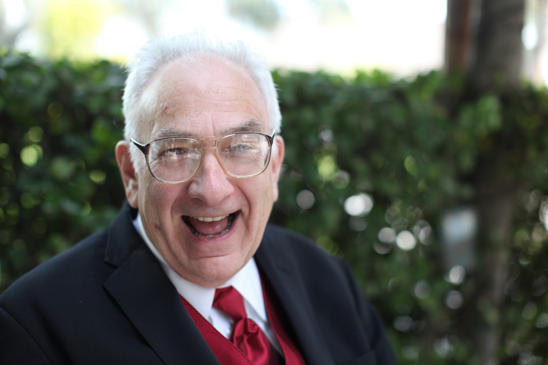 Obituary of Robert Hocheiser