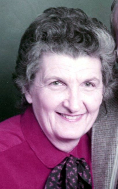 Obituario de Evelyn Buxton Woodward