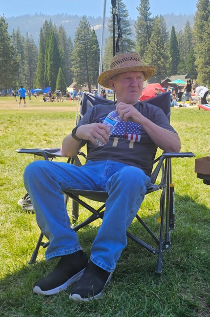 Obituary of Carl Andrew Lindholm
