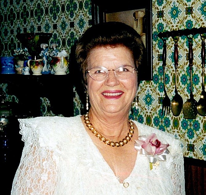 Obituario de Dorothy Blevins