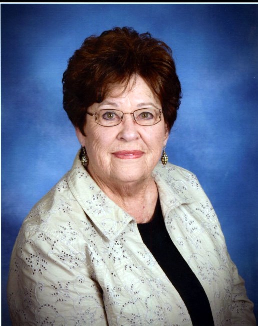 Obituary of Anna Maxine Cline Giles