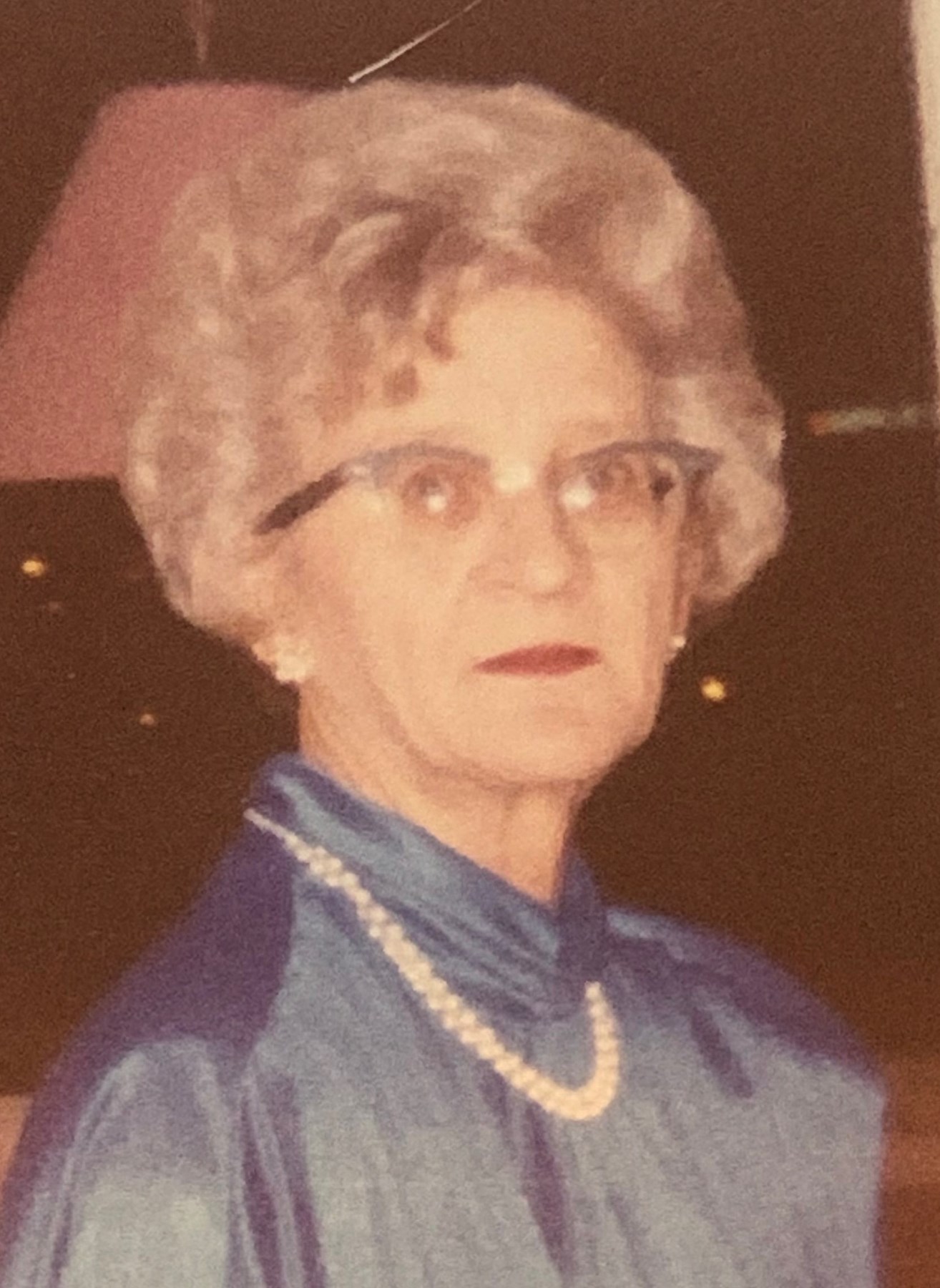 Avis de décès de Mary Lou Burr