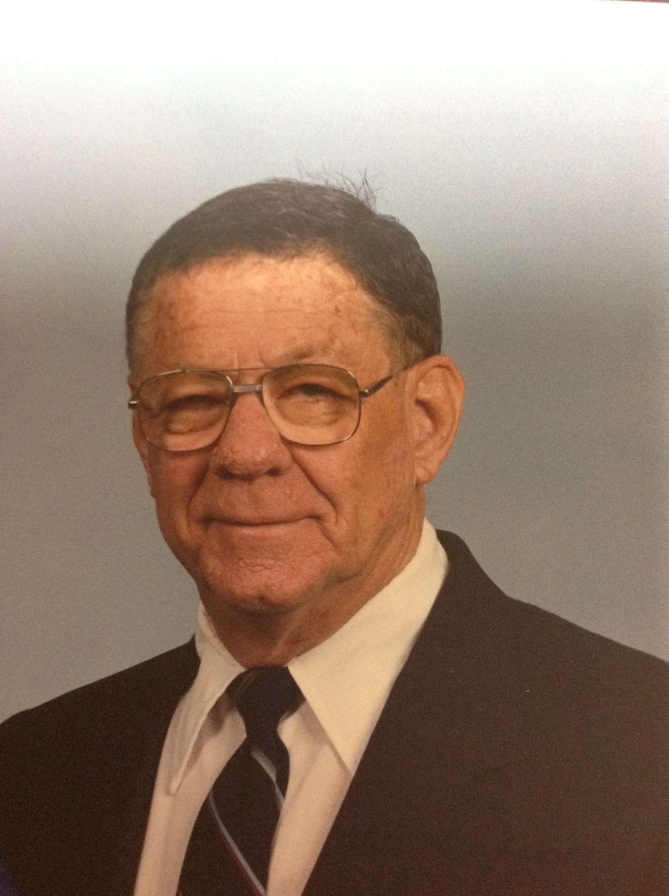 Obituary of Raymond Raschke